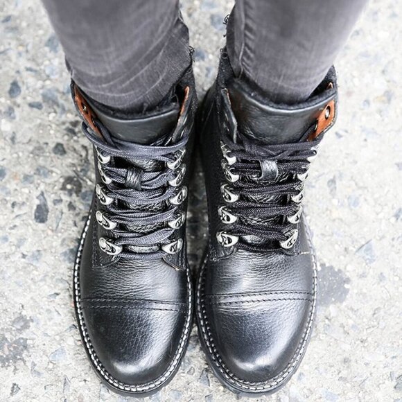 $399 Frye Samantha Black Real Leather Lace Up Shearling Fur Hiking Ankle Boot - Picture 4 of 16